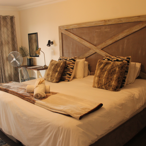 Junior Deluxe Room – Room 5